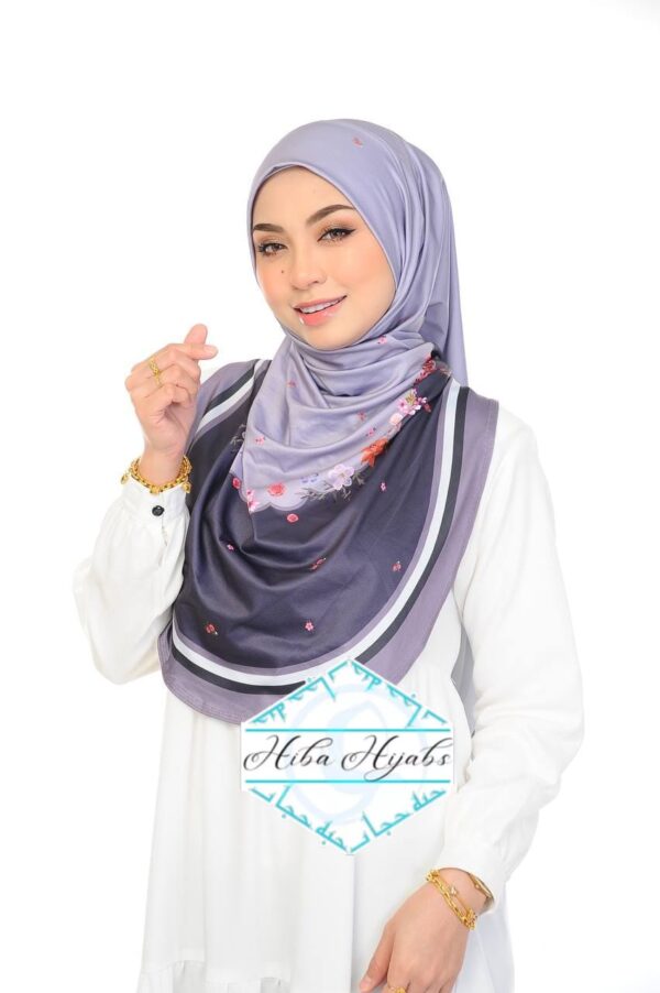 Twist rose Hijab - Image 2