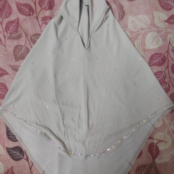 Kids diamond Hijab - Image 9