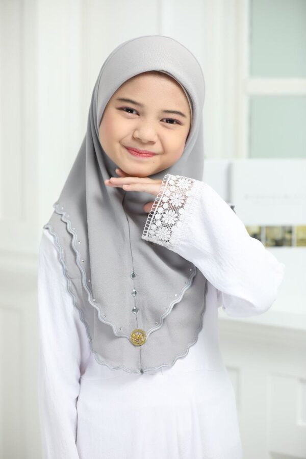 Zura kids Hijab - Image 4