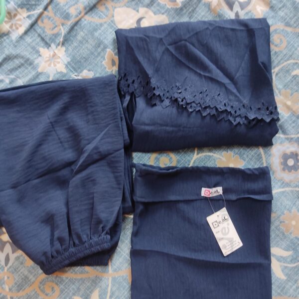 Kids Umrah Prayer Set With skirt+ hijab+pouch - Image 5